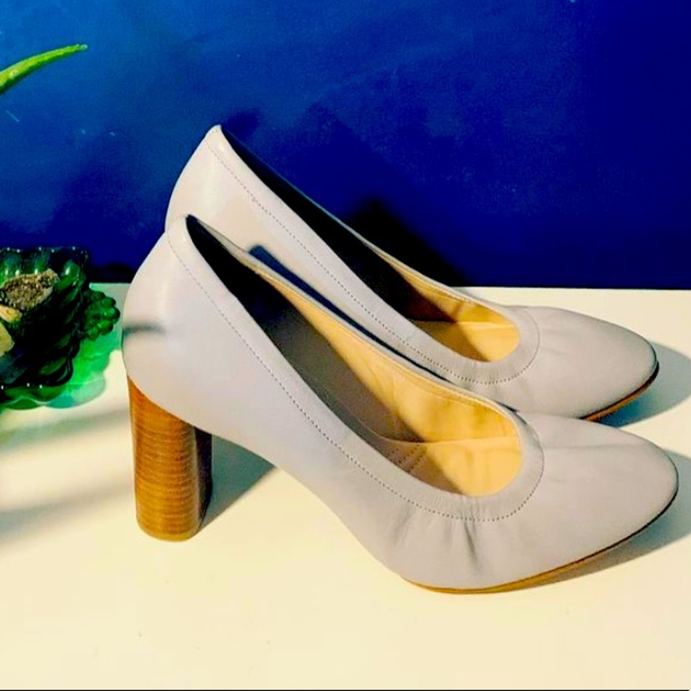 Vintage Clark’s Pumps